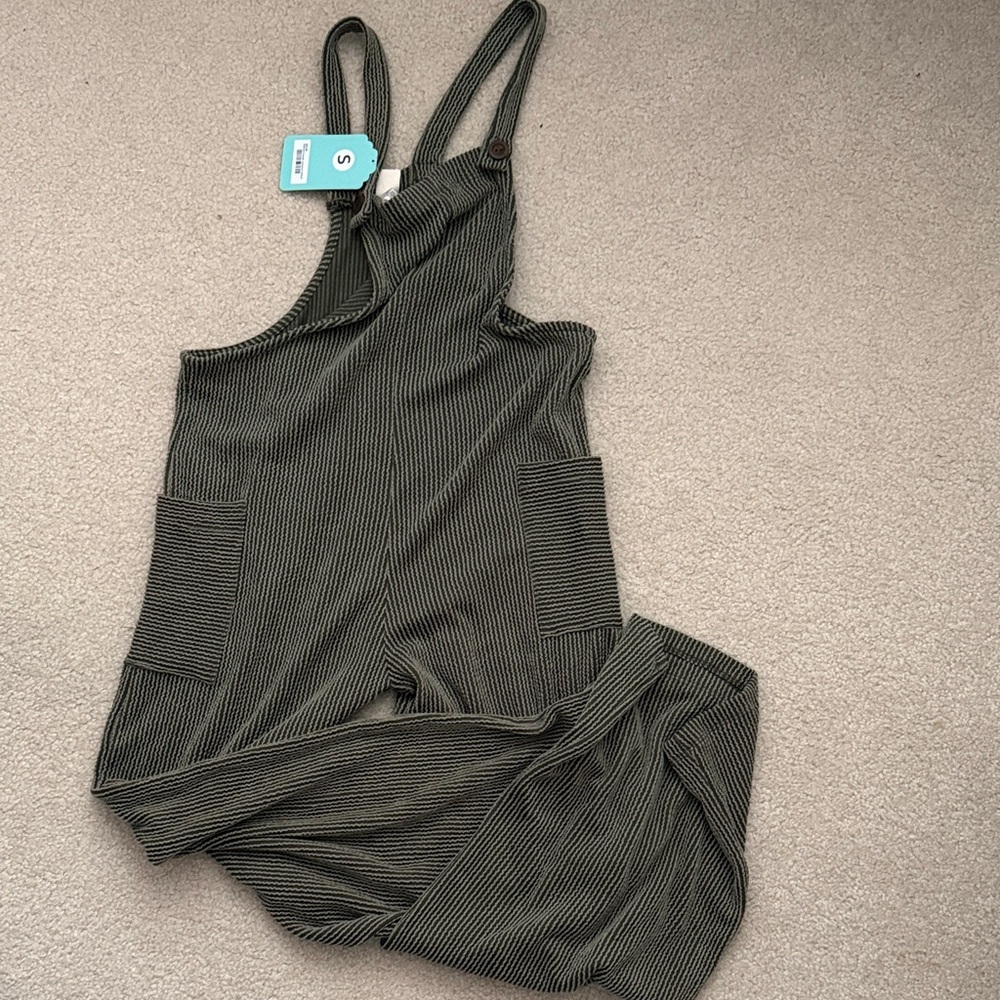 NWT Ribbed Jumper